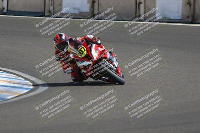 media/Oct-12-2025-CRA (Sun) [[e621380112]]/Races/Race 8/